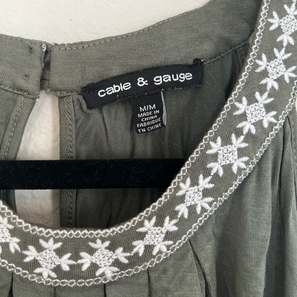 Cable & Gauge Dark Green/Olive Halter Tank Top - Picture 3 of 3